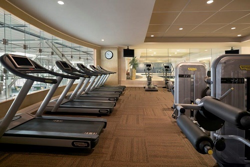 Fairmont Vancouver Airport gym